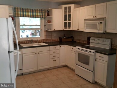 3805 Idle Ct, Bowie, MD 20715 - photo 7