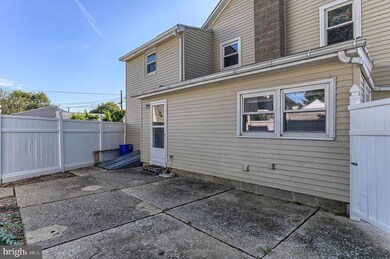 318 S 5th St, Lemoyne, PA 17043 - photo 4