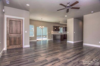 20527 SE Stanford Place, Bend, OR 97702 - photo 5