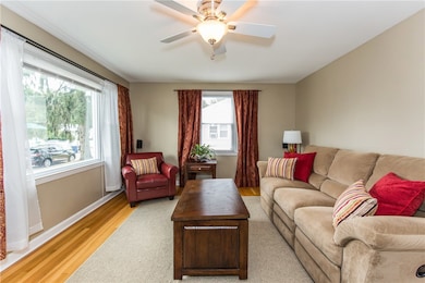 263 Pierce Ave, Warwick, RI 02888 - photo 4