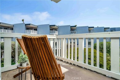 640 The Village unit 201, Redondo Beach, CA 90277 - photo 4