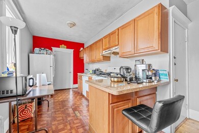 37 Park Vale Ave unit 5, Allston, MA 02134 - photo 6