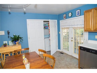 26262 Shannon Mill Dr, Ruther Glen, VA 22546 - photo 7