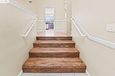 838 Hazel St, Livermore, CA 94550 - photo 5