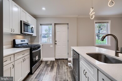 3313 Mary Ave, Baltimore, MD 21214 - photo 6