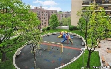 Birchwood Towers unit 14 C, Forest Hills, NY 11375 - photo 7