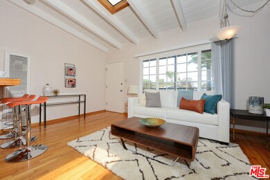 313 Mildred Ave unit 15, Los Angeles, CA 90291 - photo 2