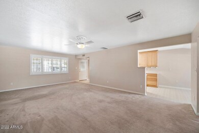 Family+Room+(2)