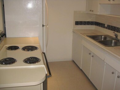 Southbridge Condominiums unit 2080, West Palm Beach, FL 33405 - photo 5