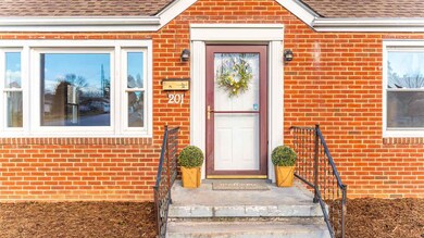 201 James Ave, Waynesboro, VA 22980 - photo 4