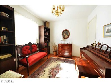 Studio/Study/Office
