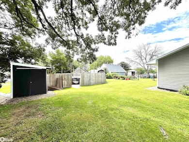 810 4th St, Anita, IA 50020 - photo 5