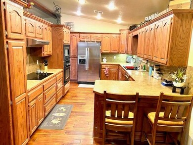 BIG Kitchen