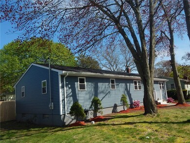 74 Stone Dr, Cranston, RI 02920 - photo 3