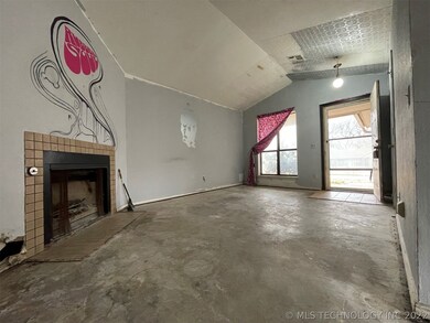 3405 S Chestnut Ave, Broken Arrow, OK 74012 - photo 4