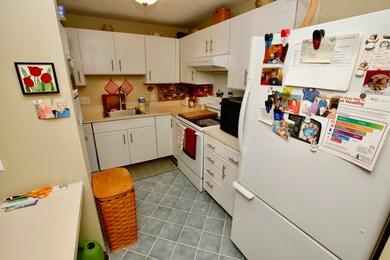 2 Timberwood Dr unit 106, Goffstown, NH 03045 - photo 7