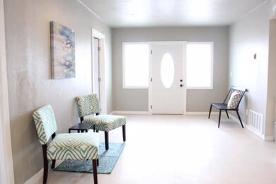 7713 Barton St, El Paso, TX 79915 - photo 2