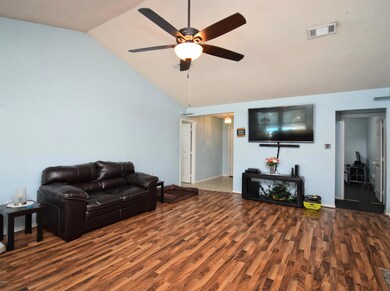 1567 Redwood Ct, Biloxi, MS 39532 - photo 4