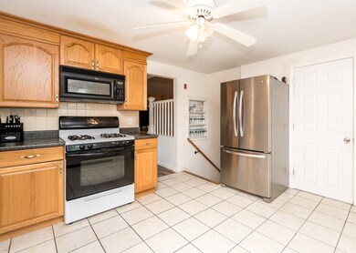 176 Pine Hill Cir, Waltham, MA 02451 - photo 2