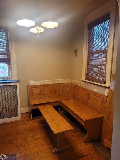 205 E Clarinda Ave, Shenandoah, IA 51601 - photo 7