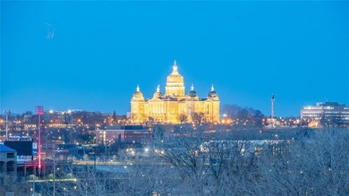 550 Indianola Rd unit 10, Des Moines, IA 50315 - photo 3