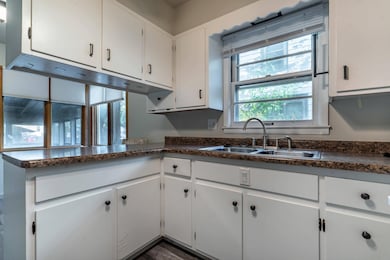 1026 University Dr N, Fargo, ND 58102 - photo 7