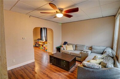 244 W Fairview St, Bethlehem, PA 18018 - photo 4