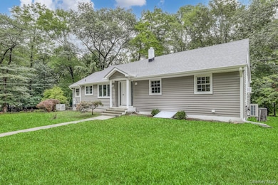 13 Tice Ct, Spring Valley, NY 10977 - photo 7