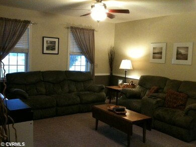 Den/Family/Great Room - Spacious Great Room with c