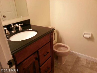 5900 Oakland Park Dr, Burke, VA 22015 - photo 7