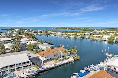 123 Bruce Ct, Marathon, FL 33050 - photo 3