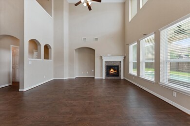 23918 Windsor Canyon Ct, Spring, TX 77389 - photo 4