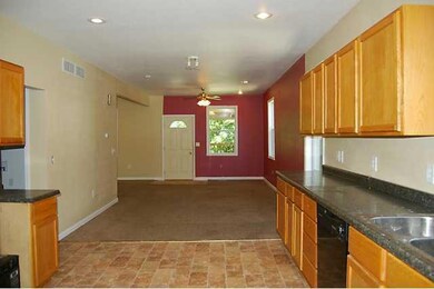 1917 11th St, Des Moines, IA 50314 - photo 3