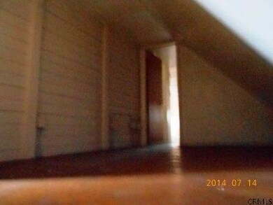 682 2nd Ave, Troy, NY 12182 - photo 2