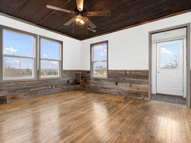 11-web-or-mls-A7409068