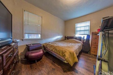 BEDROOM OF THE FRONT UNIT