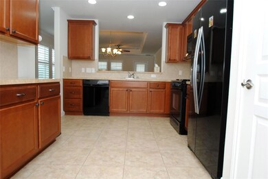 607 Shoreside Dr, Richmond, TX 77469 - photo 5