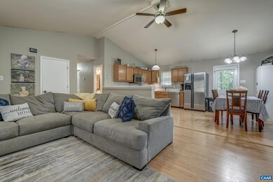 117 Larkspur Rd, Ruckersville, VA 22968 - photo 5