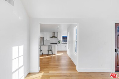 3062 Field Ave, Los Angeles, CA 90016 - photo 5