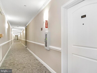 2204 Lydia Hollow Dr unit B5, Glen Mills, PA 19342 - photo 6