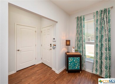 110 Fort Griffin Dr, San Marcos, TX 78666 - photo 4