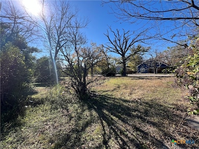 803 E Avenue A, Temple, TX 76501 - photo 3