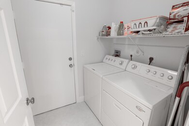 12538 Crystal Pointe Dr Unit C-large-019