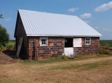 23918 2650 East St, Princeton, IL 61356 - photo 6