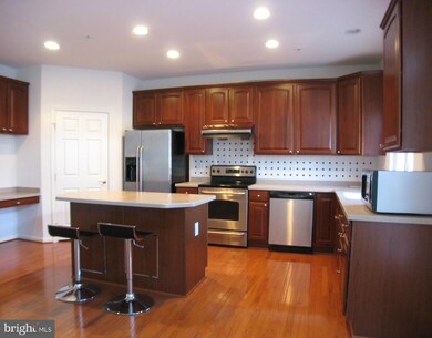 4552 Hidden Stream Ct unit 44, Owings Mills, MD 21117 - photo 6