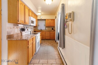 2318 Argyle St, Butte, MT 59701 - photo 6