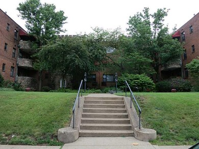 Exterior Front. Well maintained and convenient to 