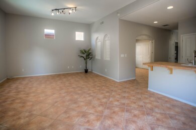 7 Living Room photo a