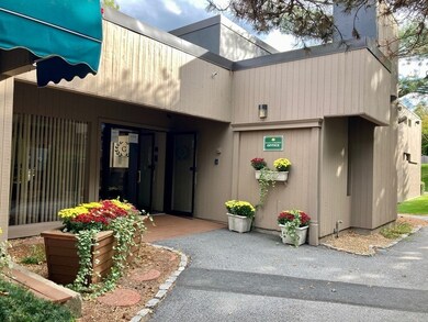 42 Shrewsbury Green Dr unit A, Shrewsbury, MA 01545 - photo 2