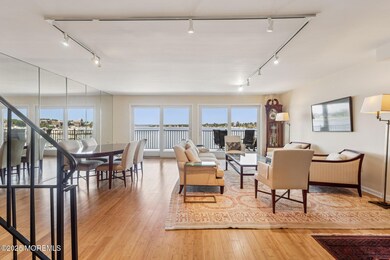 9-web-or-mls-Bodman Pl-S1209-009